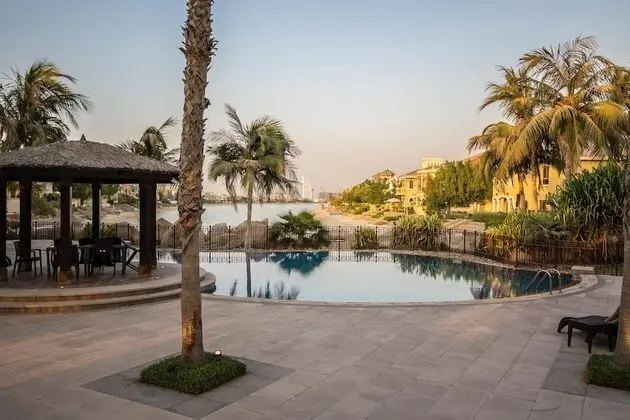 Yanjoon Holiday Villas - Palm Frond A - Havuz