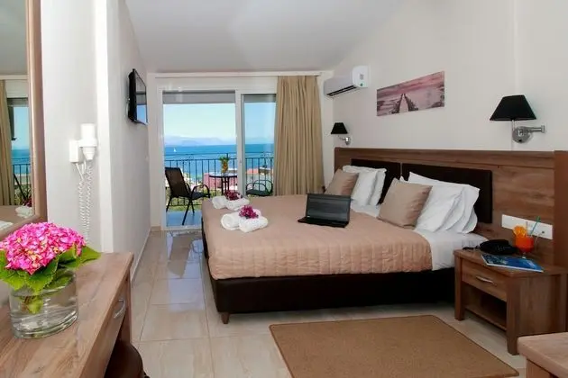 Hotel Yannis Corfu - Oda