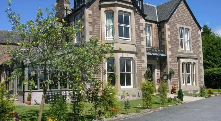 Yann's at Glenearn House