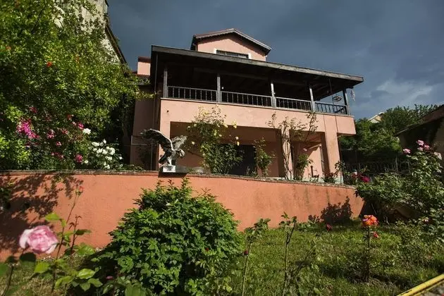 Yaprak Dağ Evi - Genel