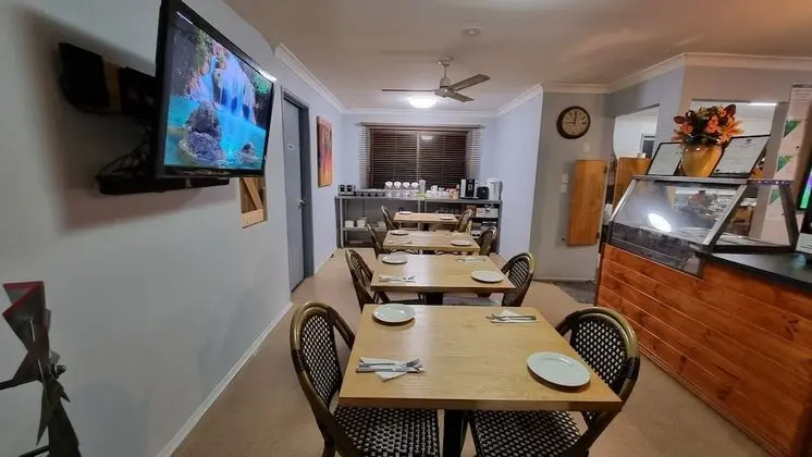 Yarraman Gardens Motel Queensland - Yerinde Yemek
