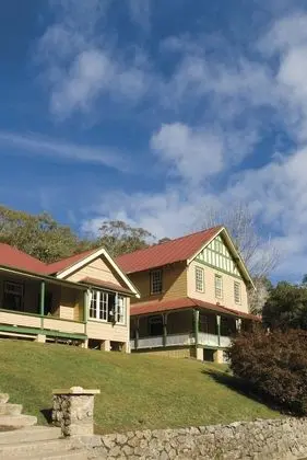 Yarrangobilly Caves House