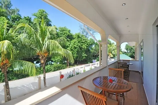YASAD Luxury Beach Residence - Oda
