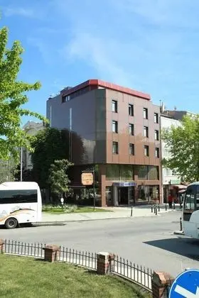 Yavuz Otel