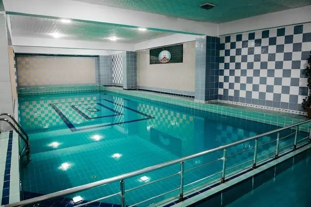 Yay Grand Hotel - Havuz