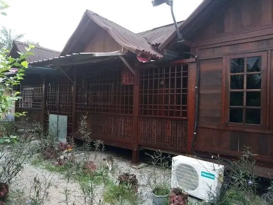 YC Chalet Roomstay Lekir - Lobi