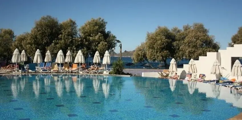 Yelken Mandalinci Spa & Wellness Hotel - All Inclusive - Havuz
