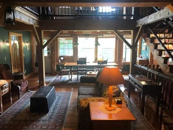 Yellow Barn Estate - İç Mekan