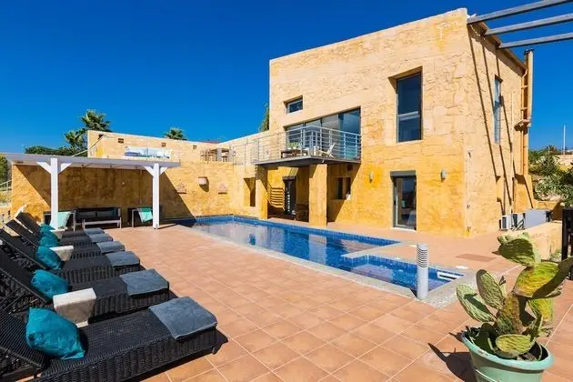 Yellow Dream Villas