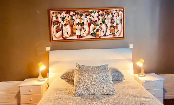 Yellow House - Deluxe Double Room With Bunk bed in Porto