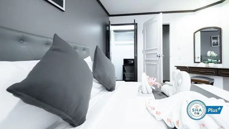 Yellow Ribbon Hills, Boutique Suites