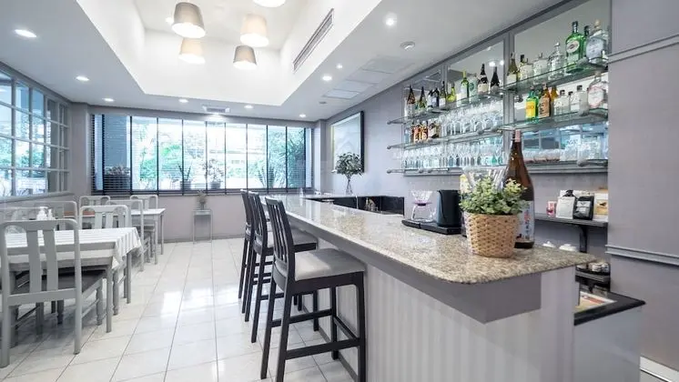 Yellow Ribbon Hills, Boutique Suites - Yerinde Yemek