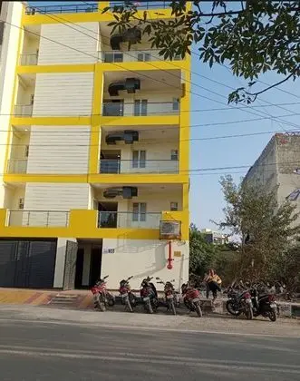 Hotel Yellow Saffron