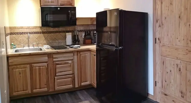 Yellowstone Riverside Cottages - Mutfak