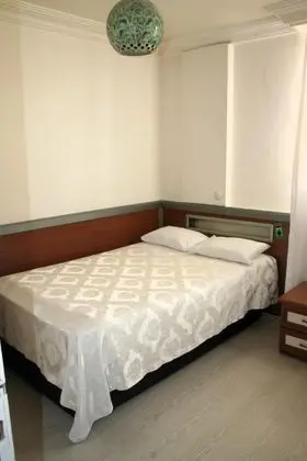 Yeni Köşk Esra Hotel - Oda