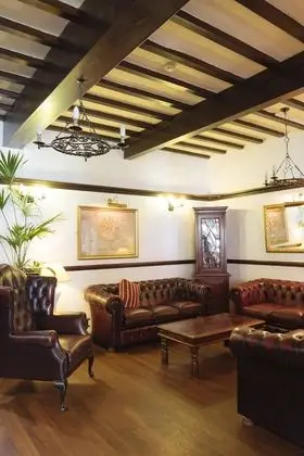 Yenton Hotel Bournemouth - Lobi