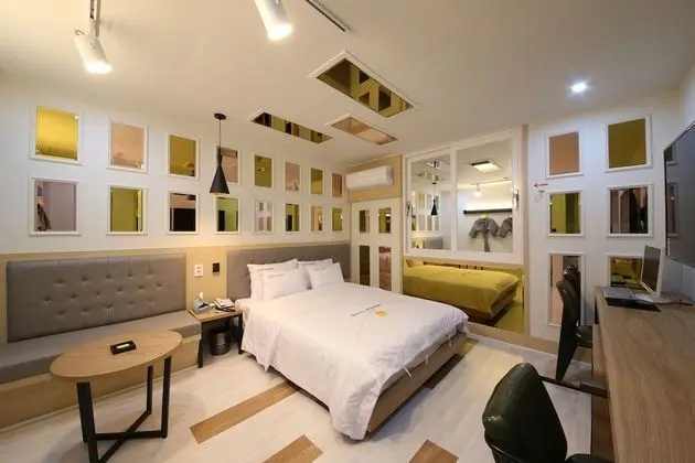 HOTEL Yeogiuhtte Gwangju Station