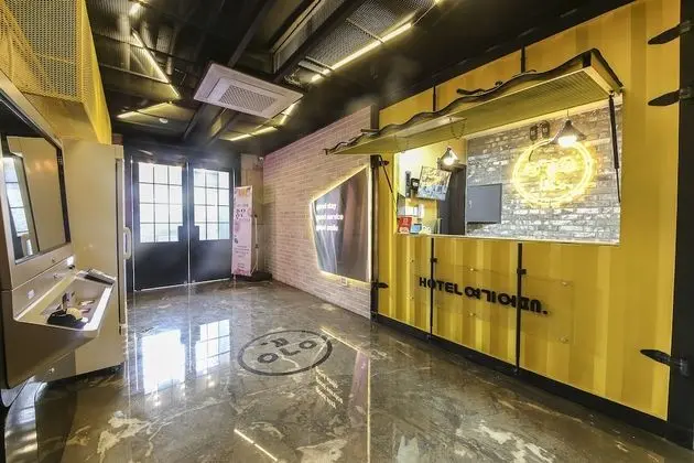 Hotel Yeogiuhtte Suncheon Jorye - Lobi