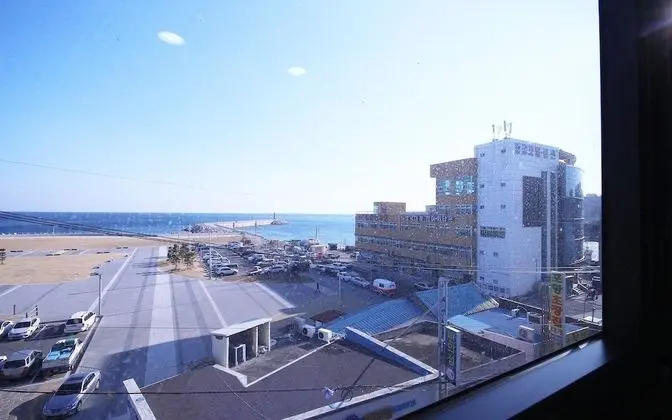 Yeongdeok Ganggu Port Stay