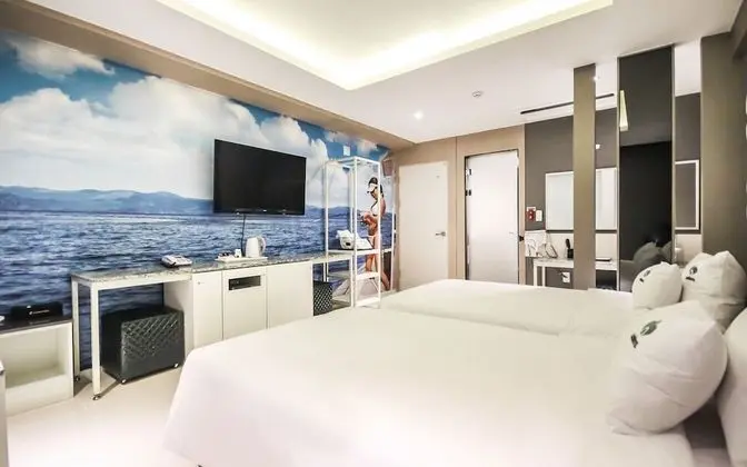 Yeongdeok Gangguhang Cloud Hotel - Oda