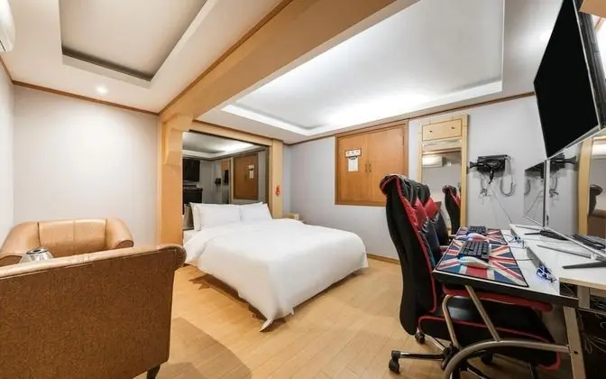 Yeongdeungpo Komodo - Öne Çıkan Resim