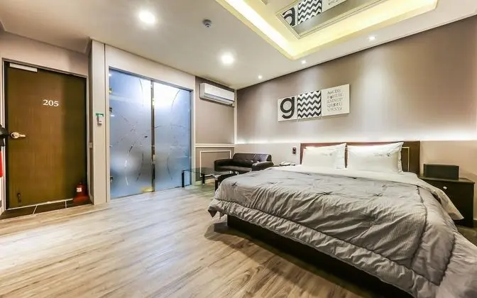 Yeongdong Call Self Check-in Motel