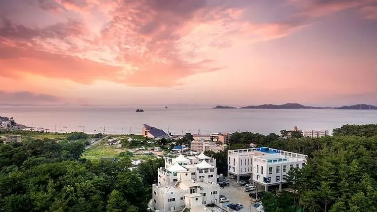 Yeongheungdo Sun Pension