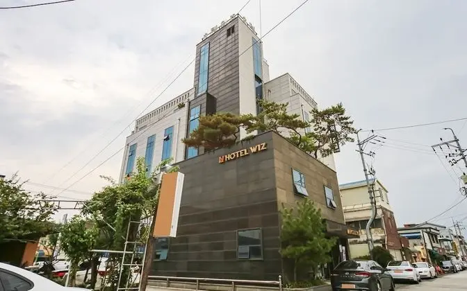 Yeongju Wiz Hotel