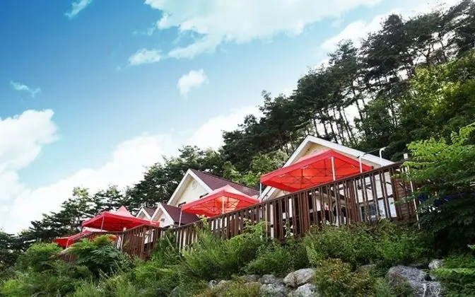 Yeongwol Donggang Castle Pension