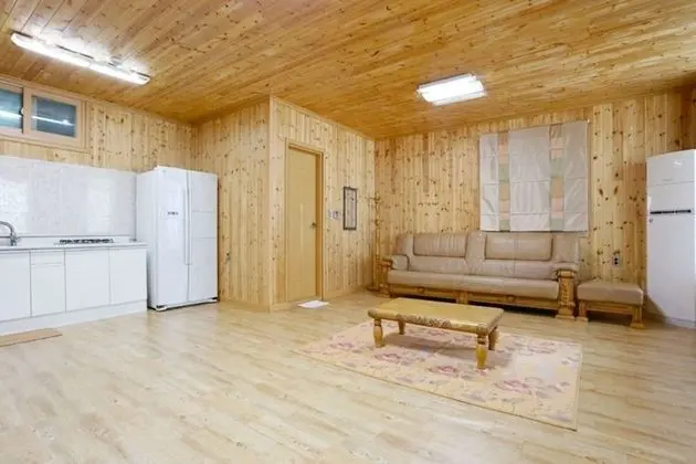 Yeongwol Dongkang Hasoel Pension