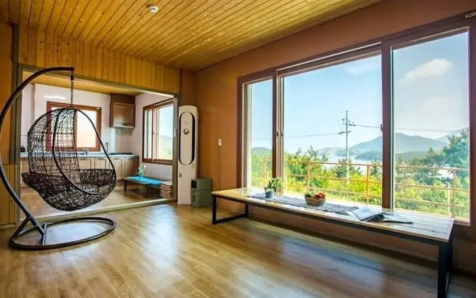 Yeosu Aloha Pension