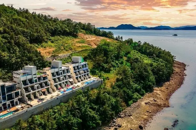 Yeosu Andante Pension