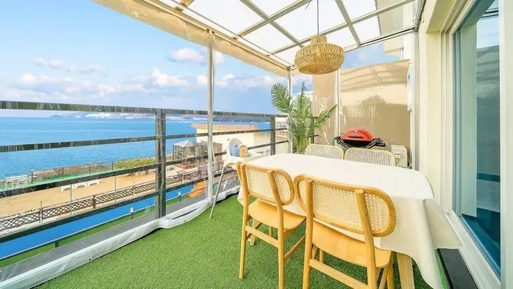 Yeosu Hi Mom Kids Family Pension Black