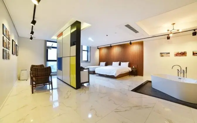 Yeosu K-boutique Hotel