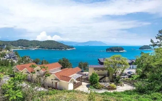 Yeosu Maison Blanche Pension