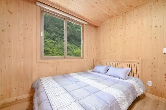 Yeosu Sea and Starnight Pension