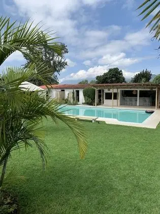 Yes Please Hostel - Havuz
