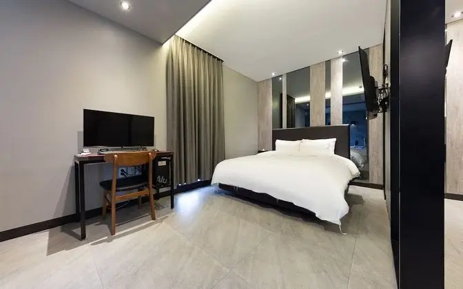 Yesan Jaja Hotel