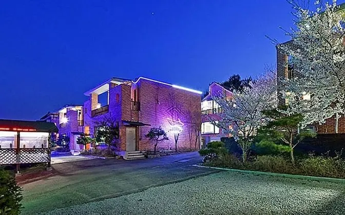 Yesan Jeongdaun Pension