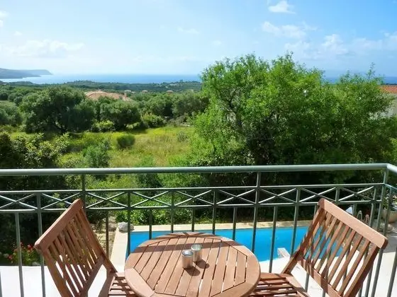 Villa-yianna Cool Interior and Tranquil Exterior - Oda