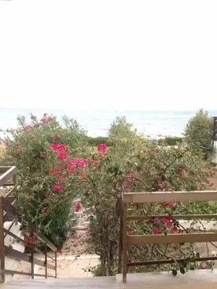 Yiannis Apartments - Dış Mekan