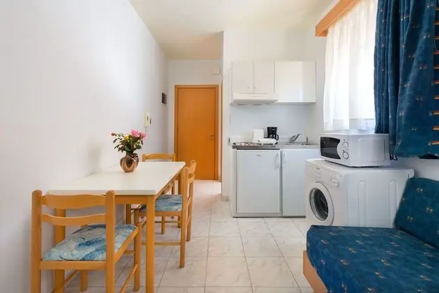 Yiannis Apartments - Mutfak
