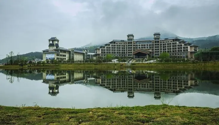 Yifang Shanshui GtEL Luotian-Hubei