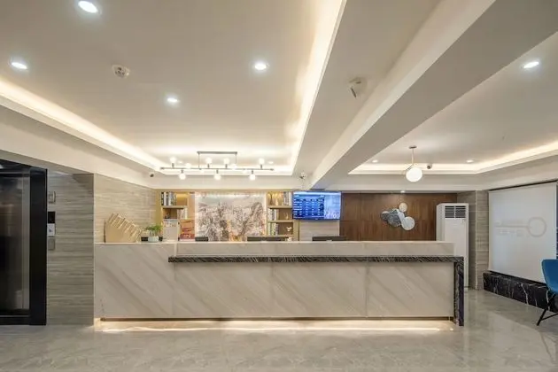 Yimi Hotel Guangzhou Railway Station Xicun Metro Branch - Lobi