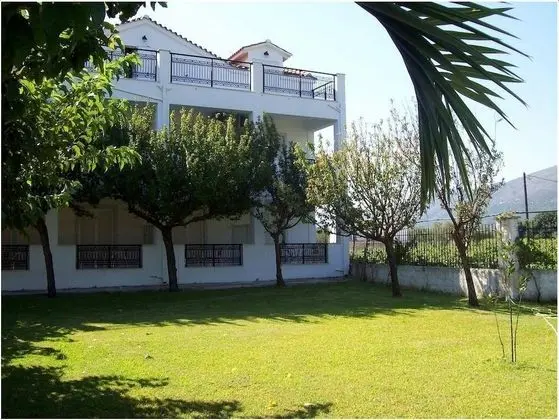 Yiota Studios - Dış Mekan