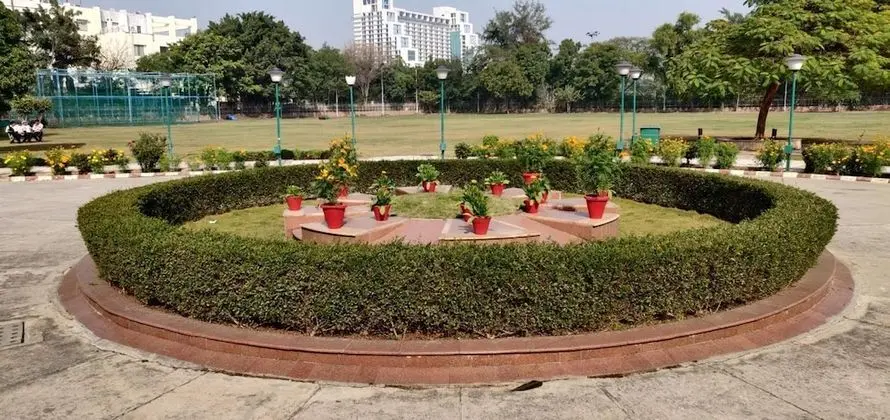YMCA Greater Noida Programme centre - Dış Mekan