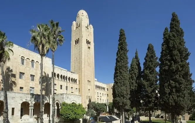 YMCA Three Arches Hotel