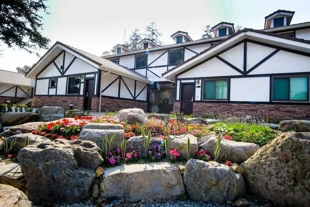 Yo Shen Jing Resort