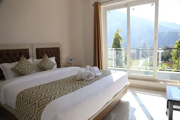Hotel Yog Tapovan