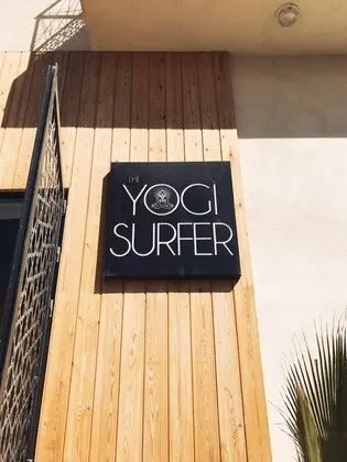 The Yogi Surfer - Hostel - Dış Mekan